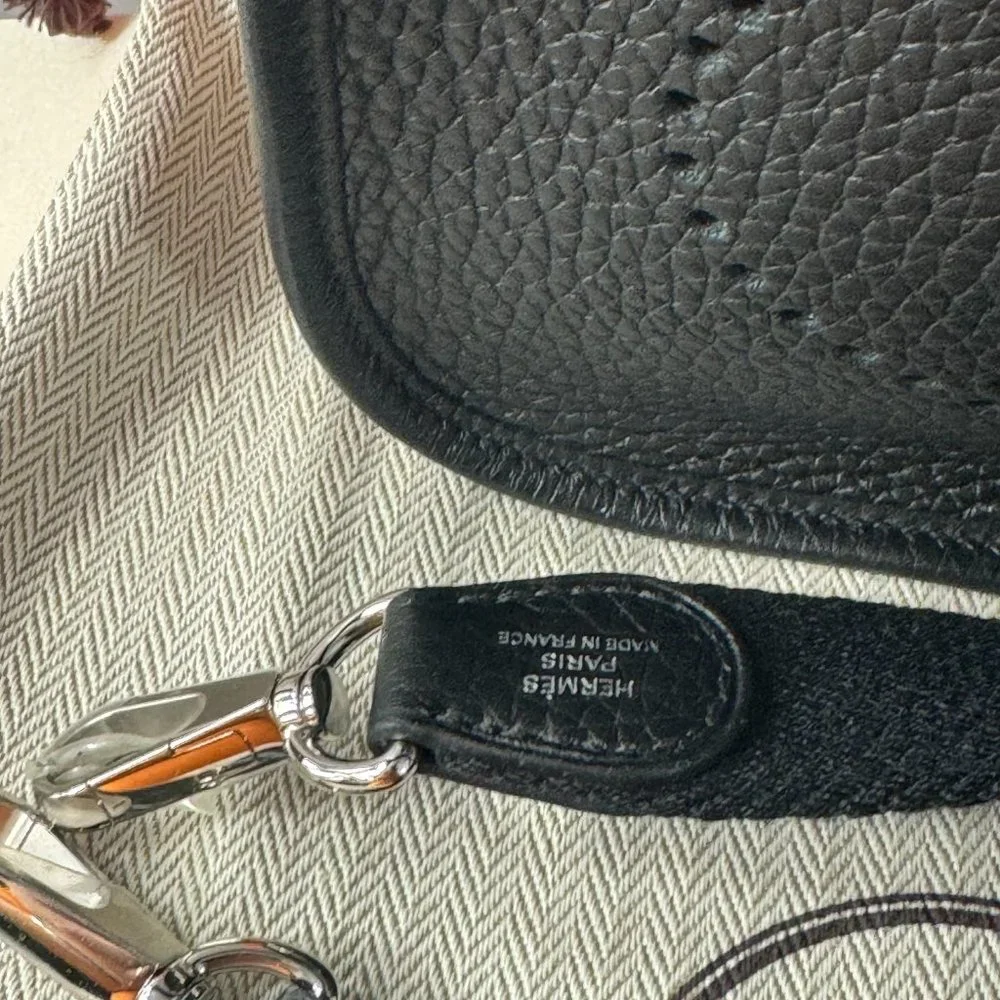 NWT Authentic Hermes Mini Black Leather Evelyn Crossbody Bag - Picture 3 of 12